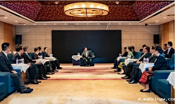 1698040630375039623.png 1.png