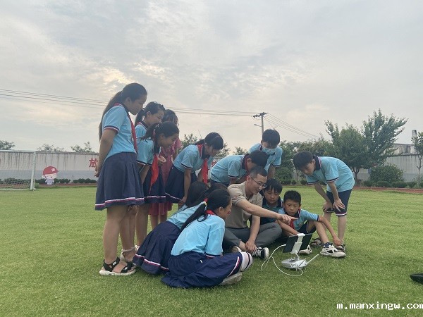 1626309803926035726.jpg 开放日.jpg